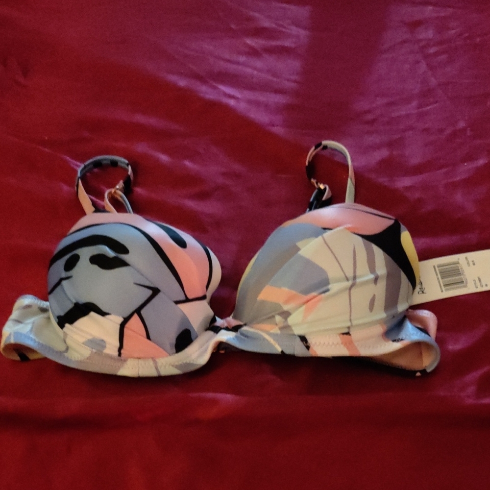 NWT Top Size Medium Vibrant Colors You Get The Bra Top Only